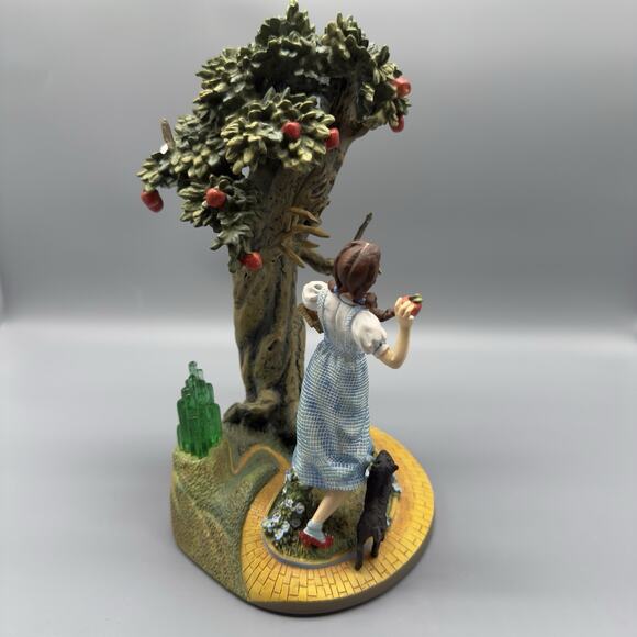 Franklin Mint Wizard of Oz Dorothy and Wicked Apple Tree Figurine Read - Picture 4 of 12